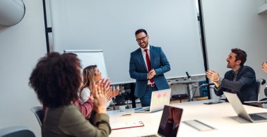 Impulsando start-ups hacia el éxito ¿cómo un coach cerca de mi puede hacer la diferencia
